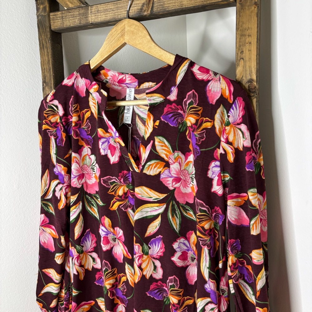 Dear Scarlett Floral Print Dress in Purple - Picture 2 of 5